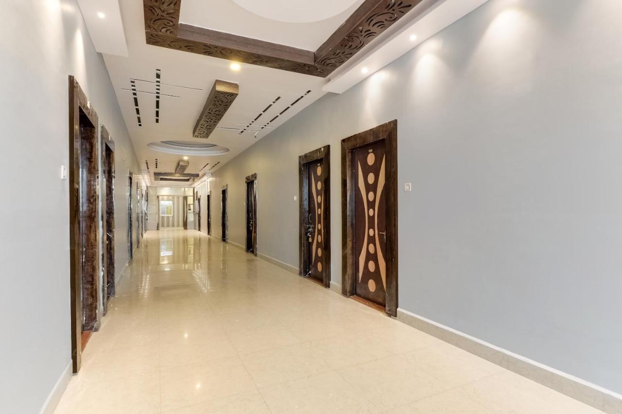 Oyo 49090 G K Jain Hotel Guna Exterior photo